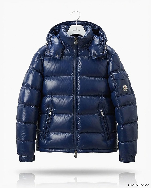 Moncler shiny and fashionable down jacket