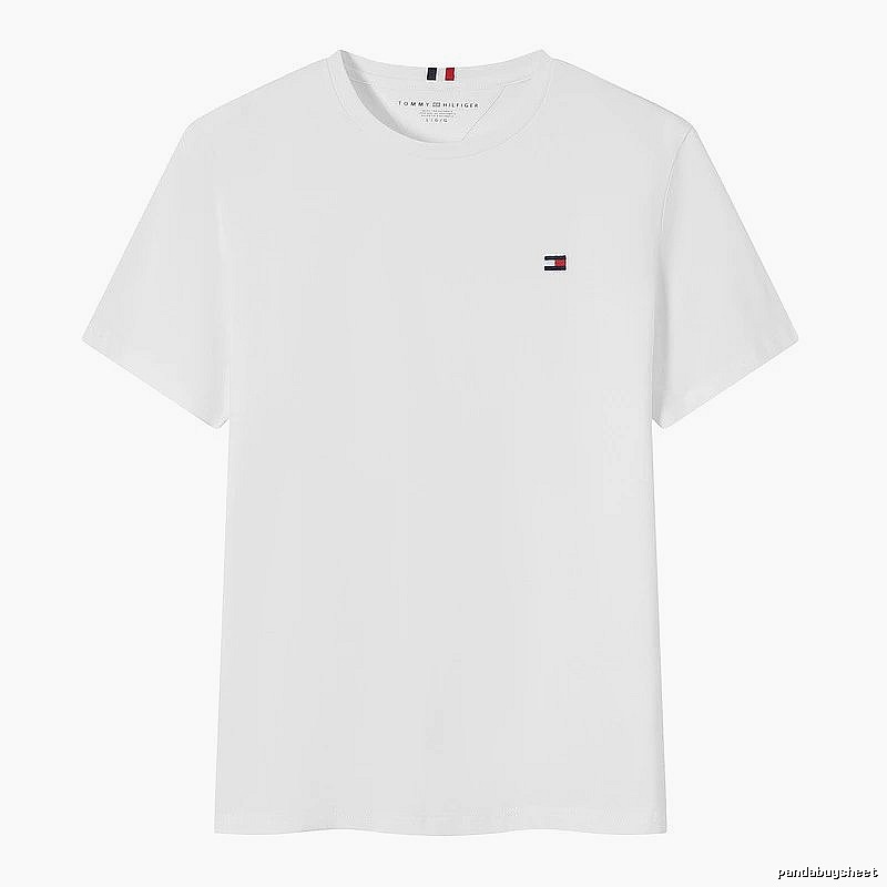 Tommy Hilfiger White Logo T-Shirt Travel Styling
