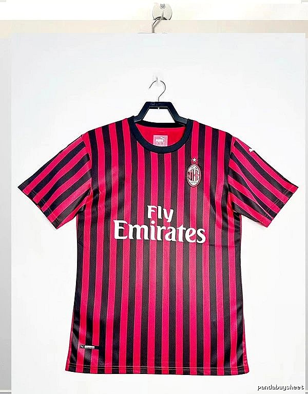 AC Milan Lightweight Retro soccer jersey Red Black Striped for Gift Ideas