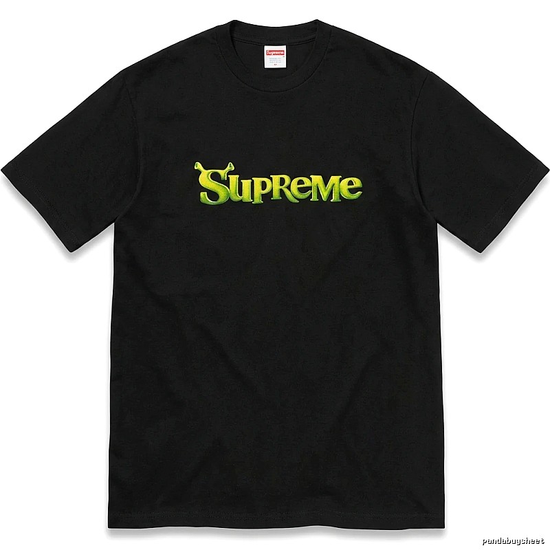 Black T-shirt with Supreme letter print