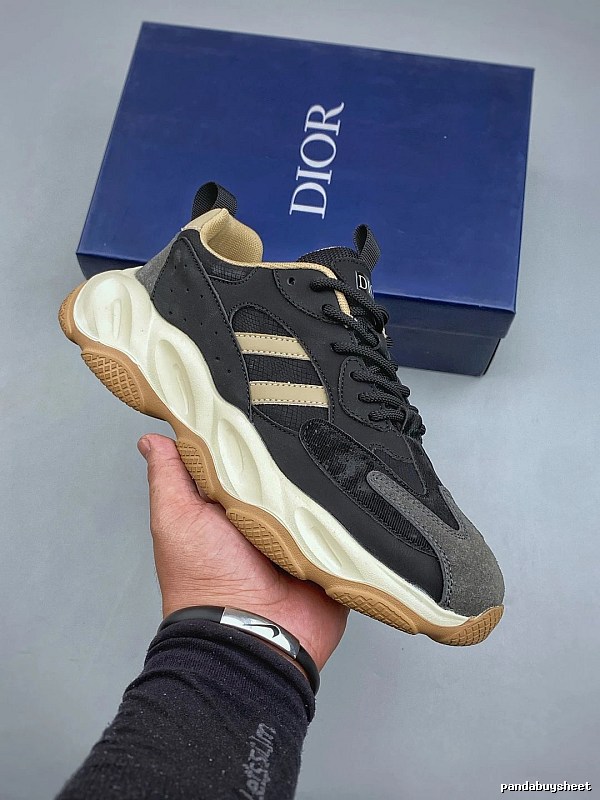 Dior Black and Cream Chunky Sneakers Highlighting Tonal Toe Panel