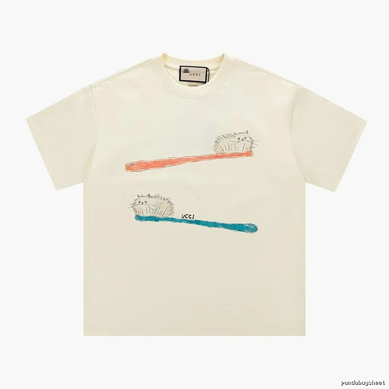 Gucci Hand-painted Cat Vintage Style Off-white T-shirt