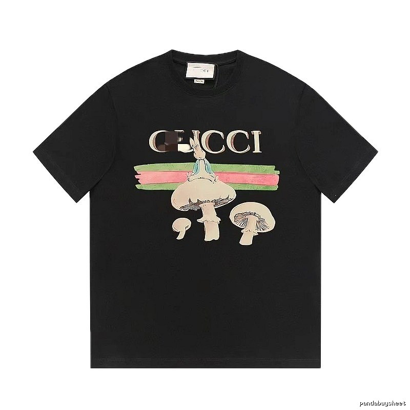 Gucci Mushroom Rabbit Print Vintage Style Black T-Shirt