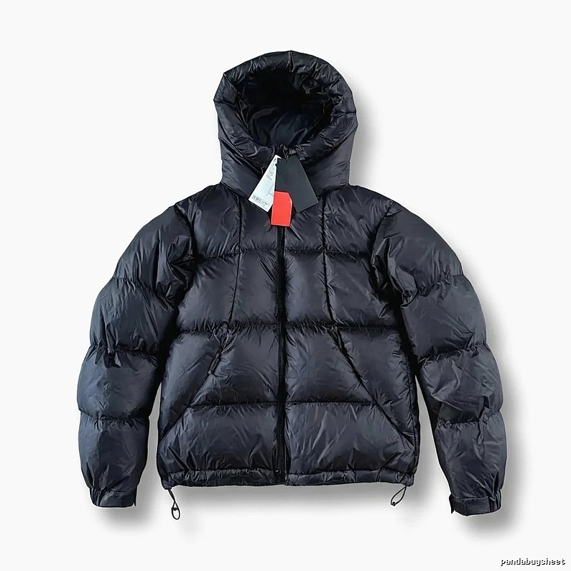 GWD black hooded down jacket