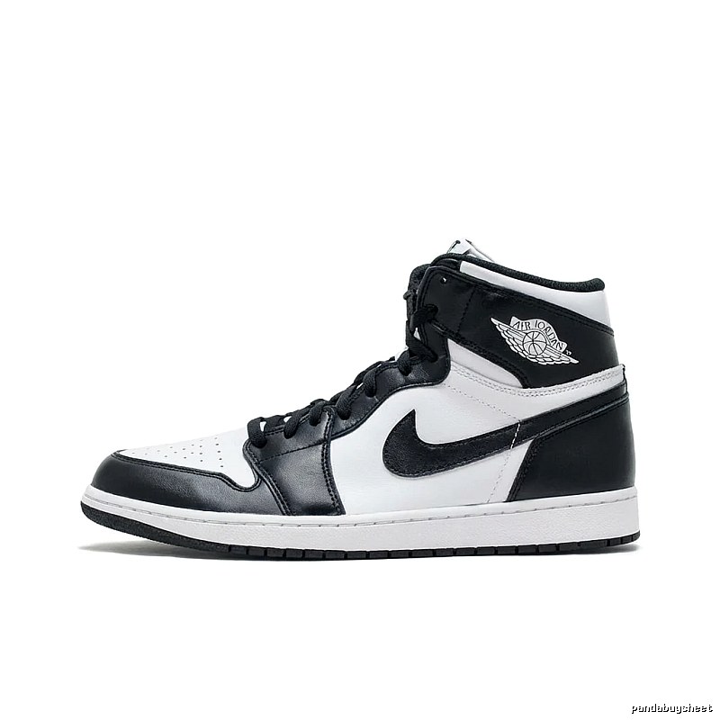 Jordan AJ1 Black and White High-Top Shoes