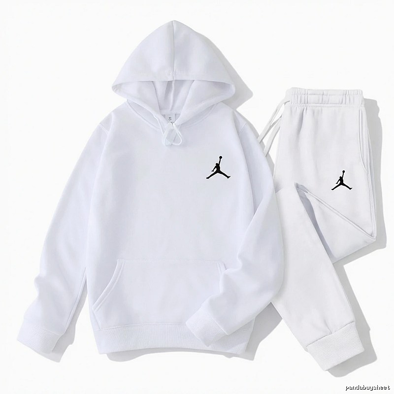 Jordan sporty white suit