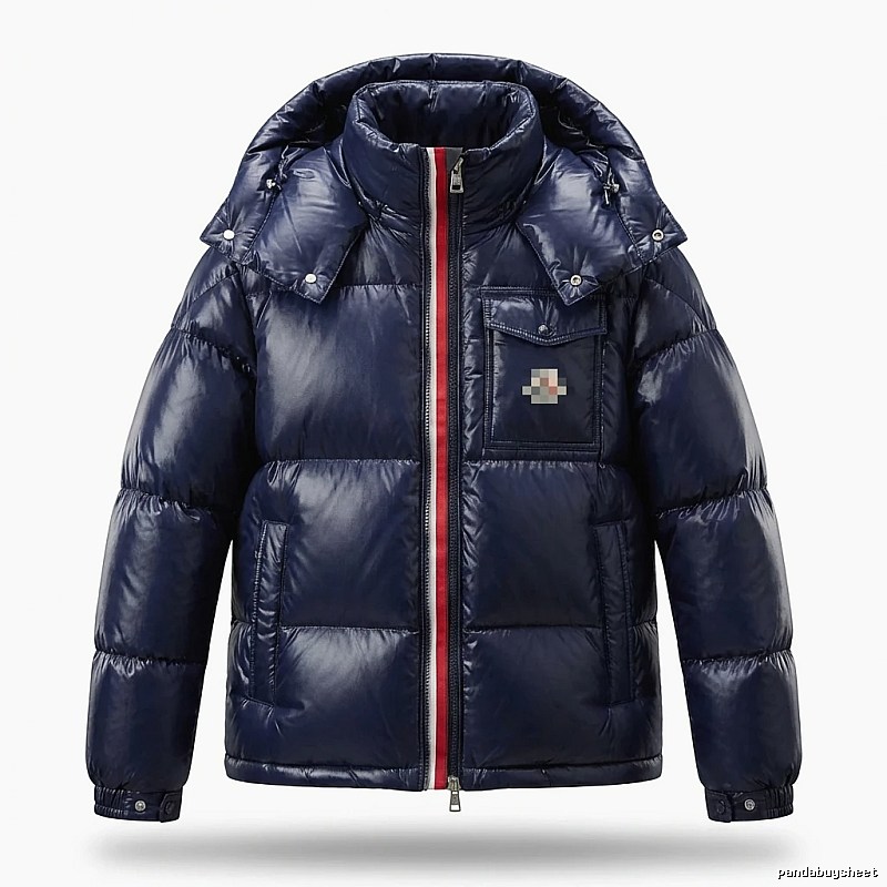 Moncler's classic style fashionable dark blue down jacket