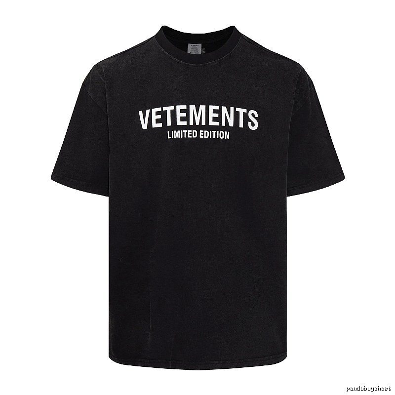 Monogram Statement graphic T-shirt Black Colorful Lucky for Layered Styling