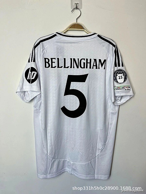 Real Madrid Casual Bellingham #5 soccer jersey White Real Madrid for Streetwear Looks