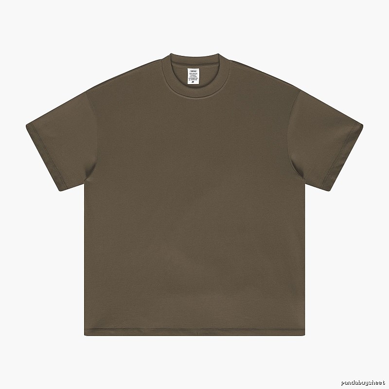 Resort Plain white T-shirt Minimal White Short for Travel Looks
