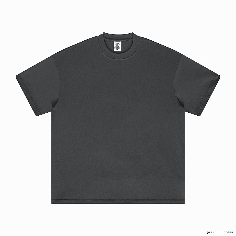 Statement Plain white T-shirt Minimal White Short for Easy Pairing